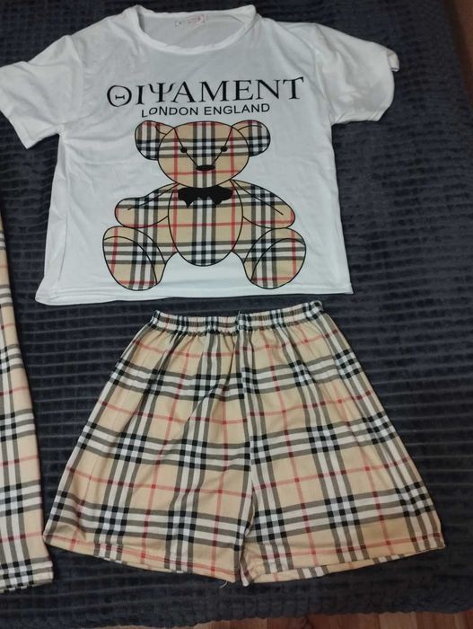 Новый костюм -тройка .