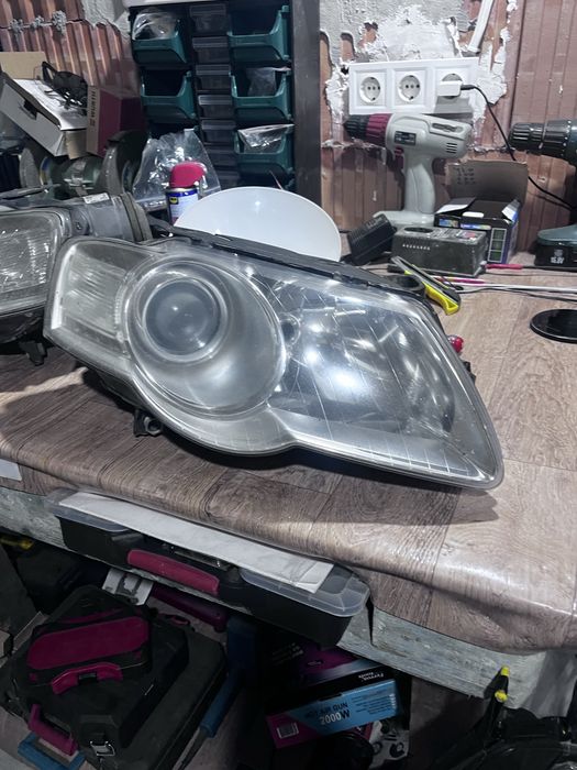 Фарове за WV PASSAT B6 variant