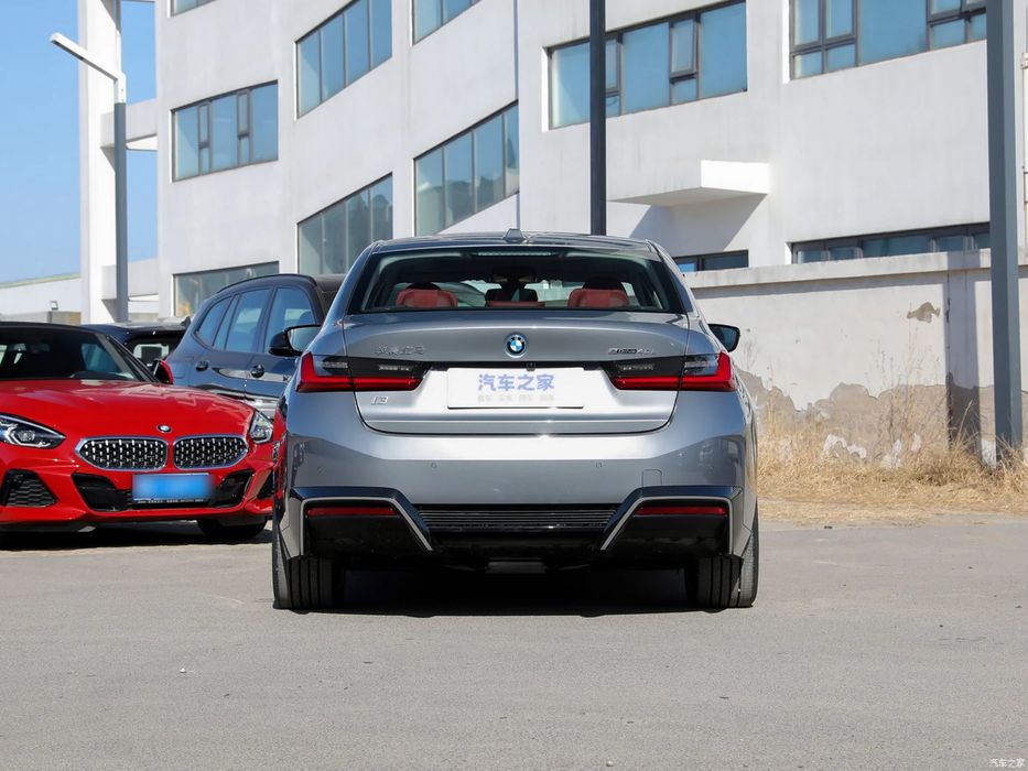 BMW I3 40L Night Sport под заказ от Terra Auto