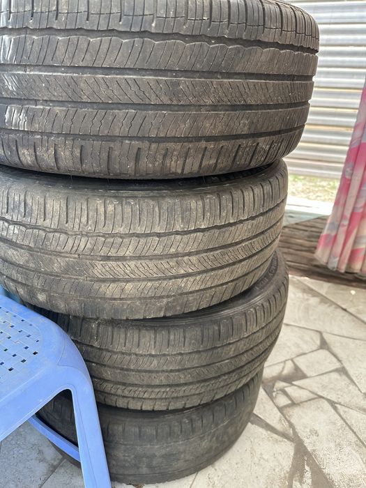 Американские диски Тесла 235/45/18 michelin