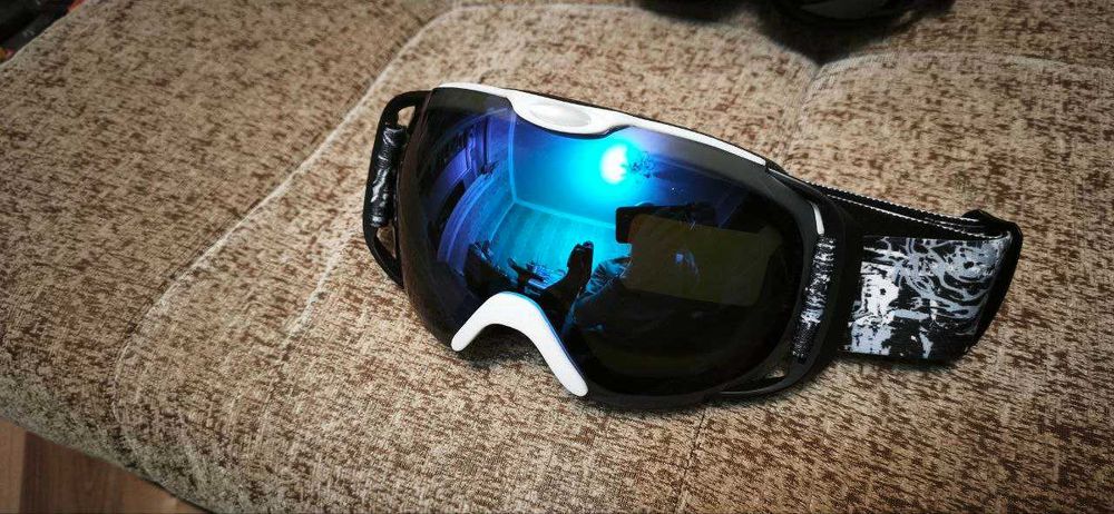 Горнолыжные очки(сноуборд)-новое в упаковке-качество-гарантия-доставка