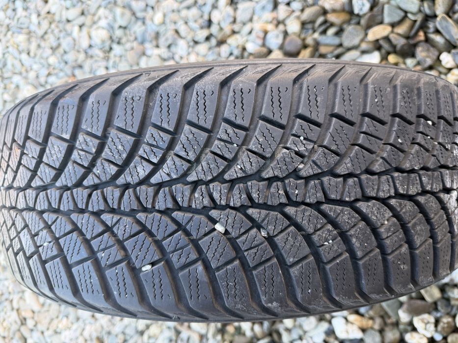 jante originale KIA pe 17 cu cauciuri Noi