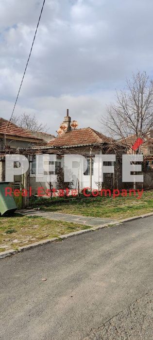 Продава се Къща в с. Кошарица, Област Бургас - 204 кв.м за 564 €/кв.м - Снимка #2
