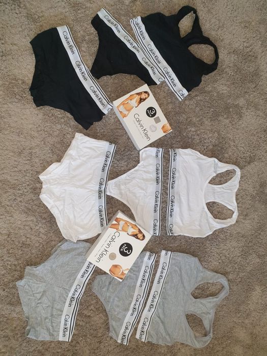 Compleuri dama și Colanți