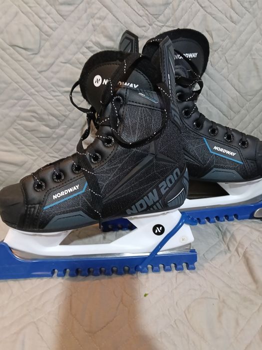 Коньки детские новые