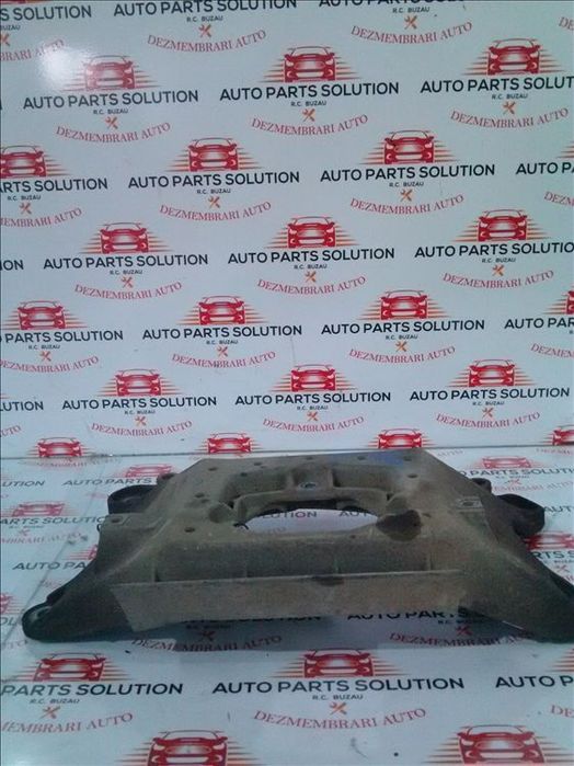 traversa cutie viteze audi a4 b8 2.0 tdi an fabr. 2010