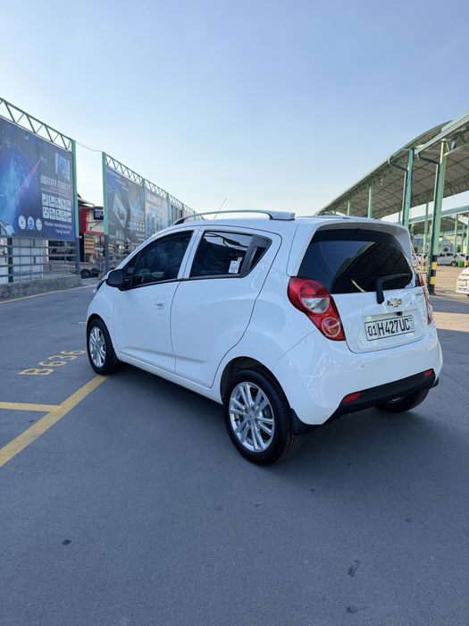 Spark 4 pozitsa avtomat karobka sotiladi. Kraska 99% toza