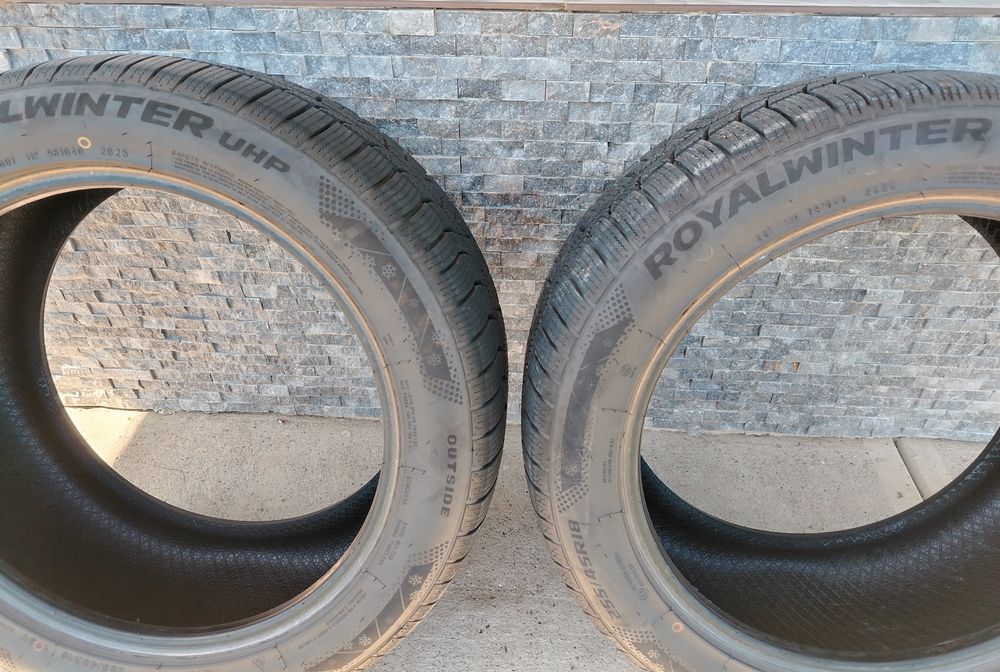 Cauciucuri R18 de vânzare