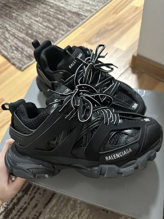 Balenciaga Track