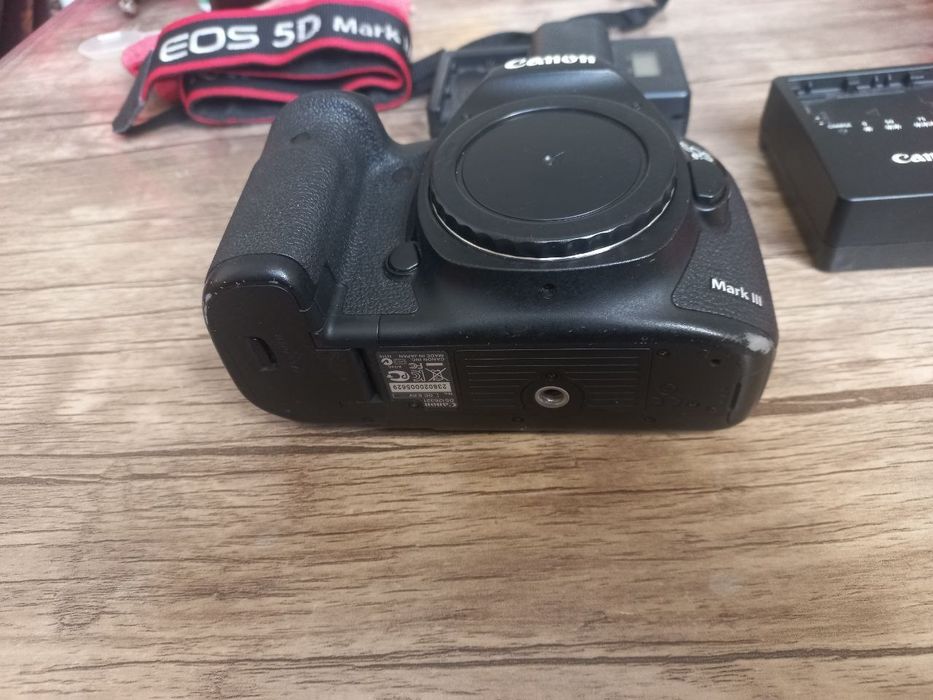 Canon 5D mark 3 body