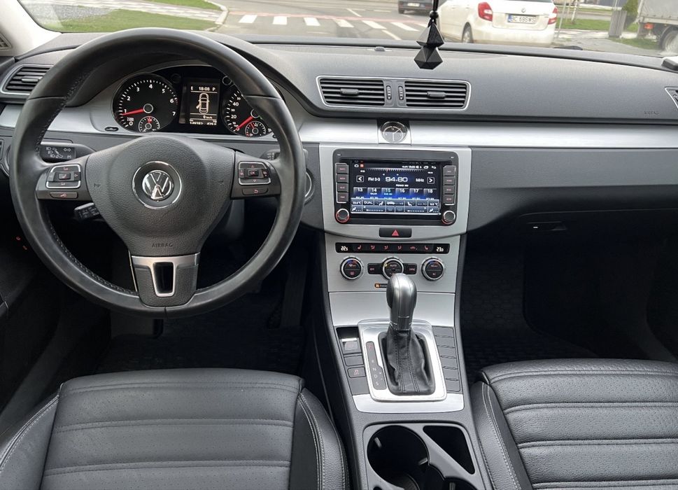 Plansa bord Volkswagen Passat B6 B7 CC