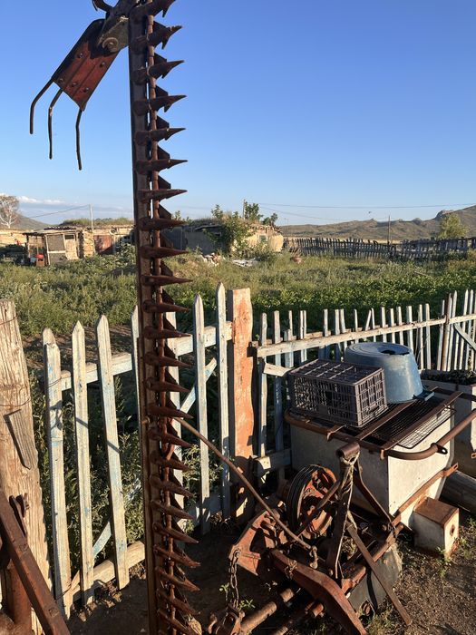 Трактор МТЗ 80..