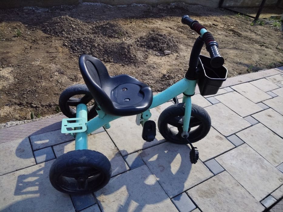 Велосипед детский трёхколёсный