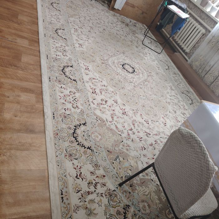 Коврик 3*6 өлшемде. Качествосы өте жоғары.