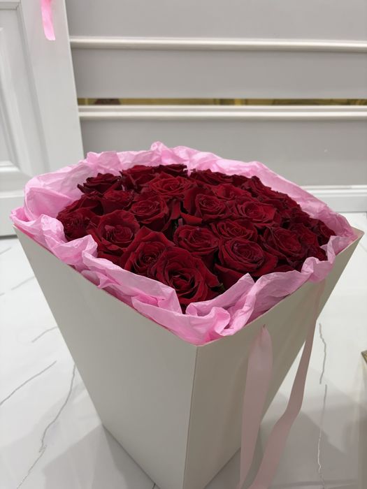 Түрлі гүлдерді арзан бағада сатамын