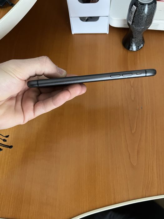 Iphone 11 in stare foarte buna