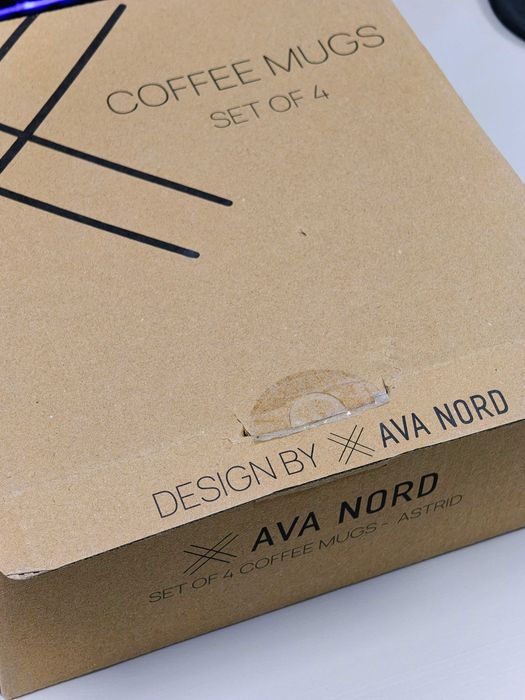 Set 4 căni ceramică premium Ava Nord – Noi în cutie, 340 ml