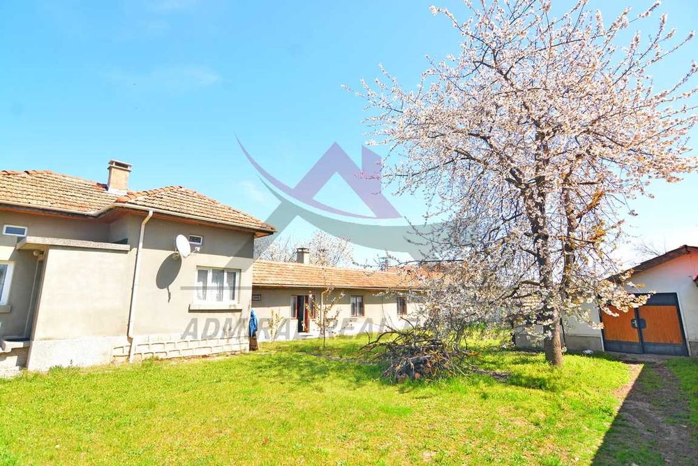 Самостоятелна къща -гр Вълчи дол