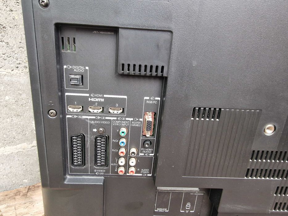 TV Toshiba 42XV635D, diagonala 106 cm