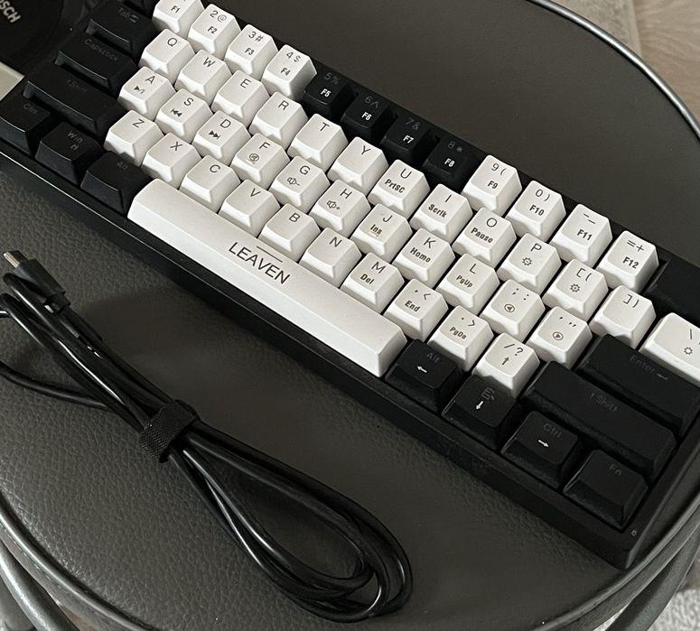 Клавиатура Leaven