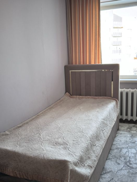 Продам детский кровать с матрасом