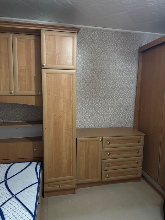 Продам Спальный комплект