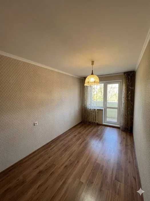 метро БИЙ, 4 комнаты, Косметический ремонт, 85 м²