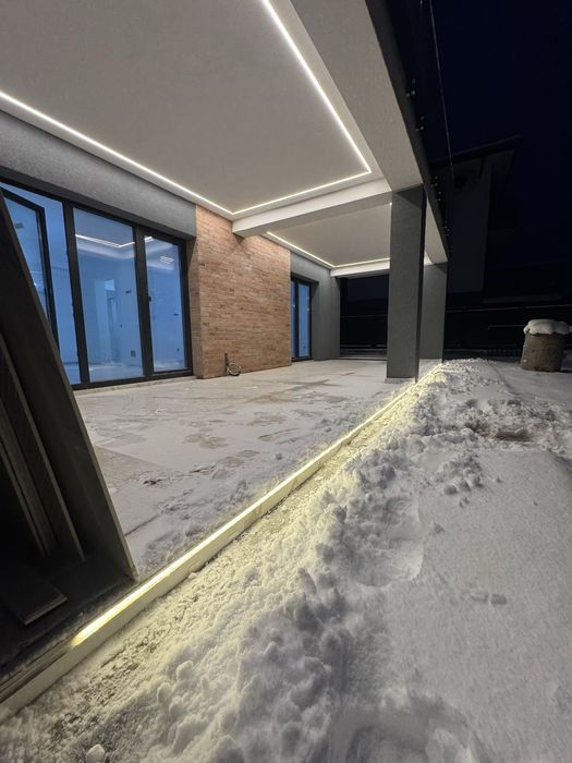 Oferta !PF Vand ULTRA  FINISATA individuala 206 mp utili -Dezmir