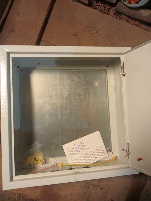 продам электрический ящик