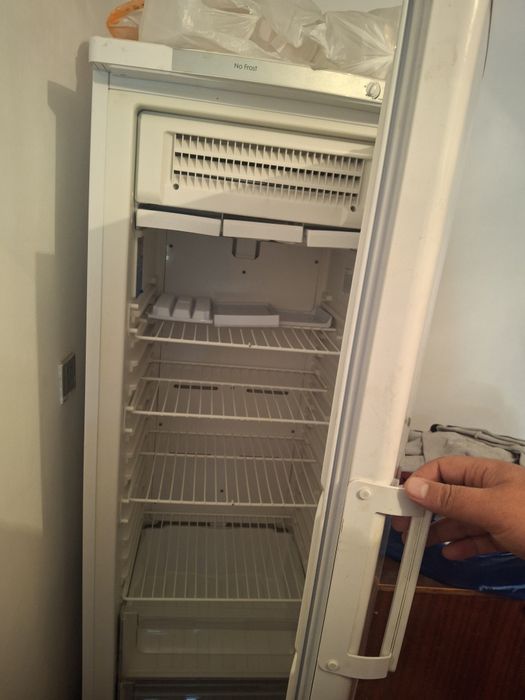 Морозильник indesit