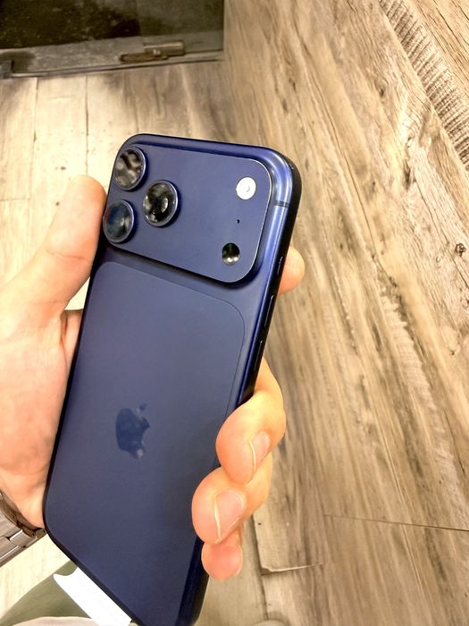iphone 17 pro max 256gb blue