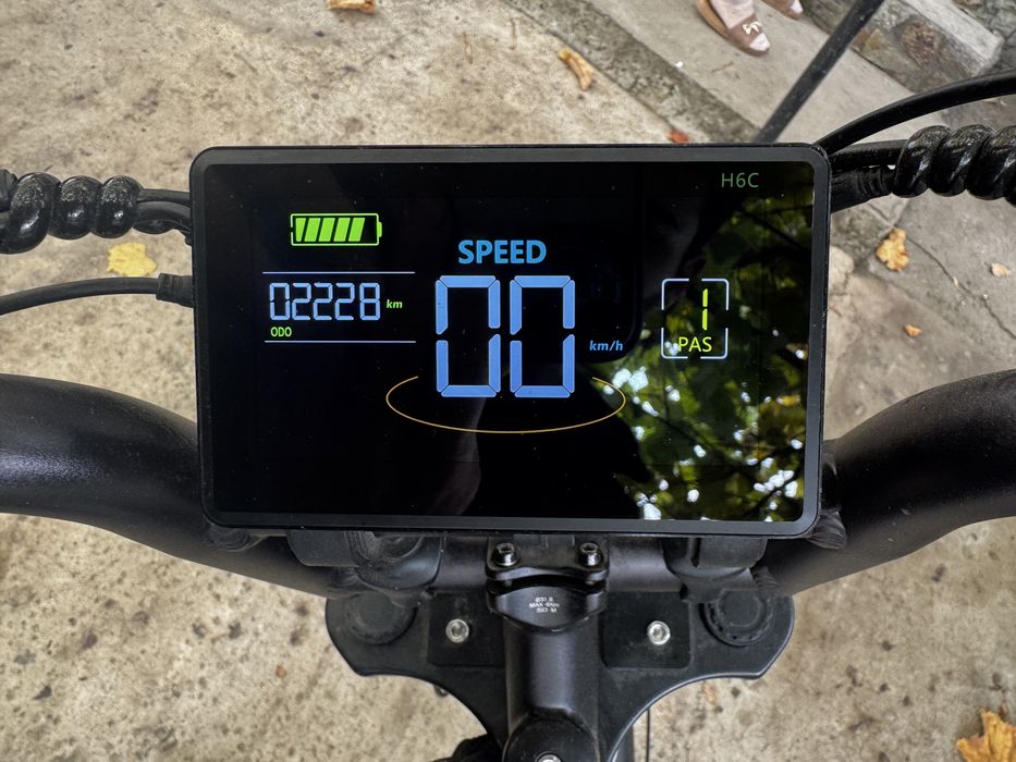 Bicicleta electrica v20 pro