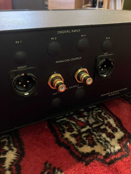 wadia 830 CD player