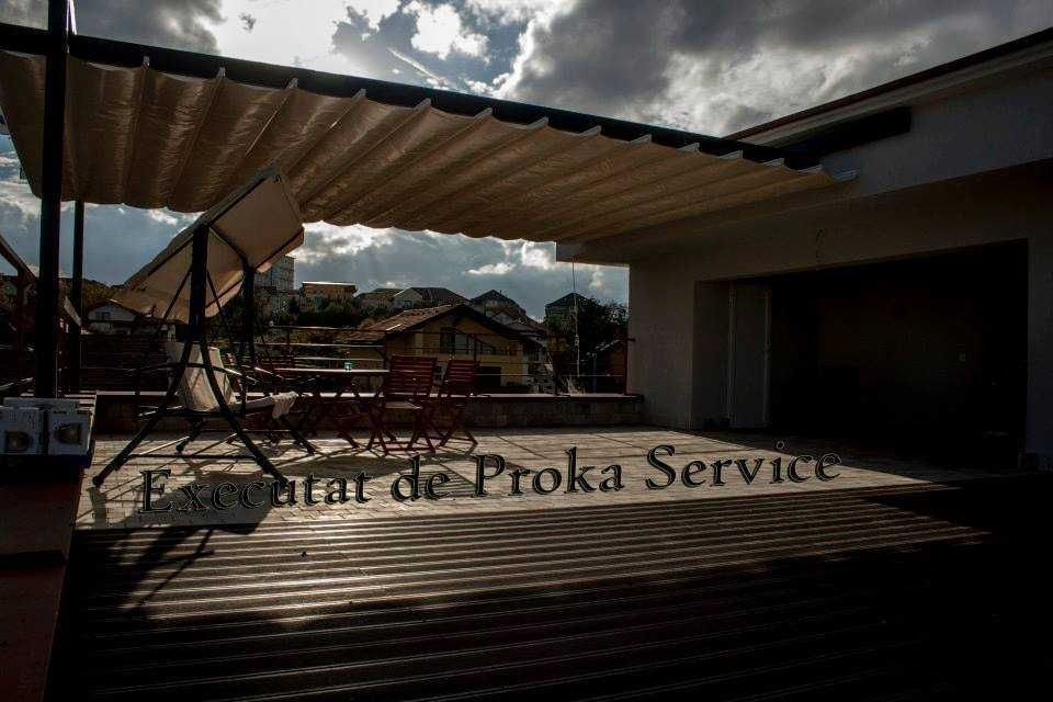 Pergole ,Parasolare cu Brat articulat Umbrire