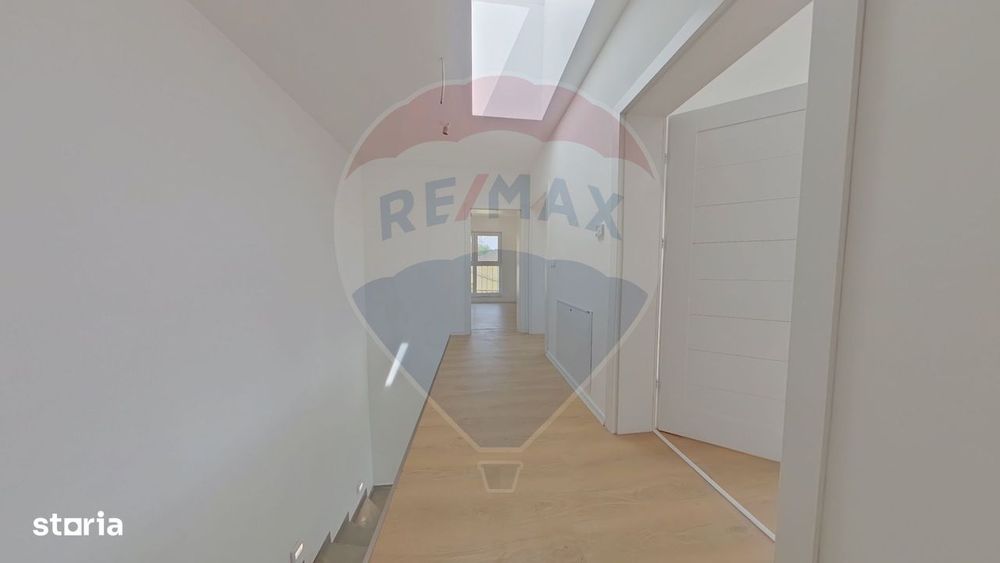 Casa/vila cu 5 camere, comision 0% la cumparator