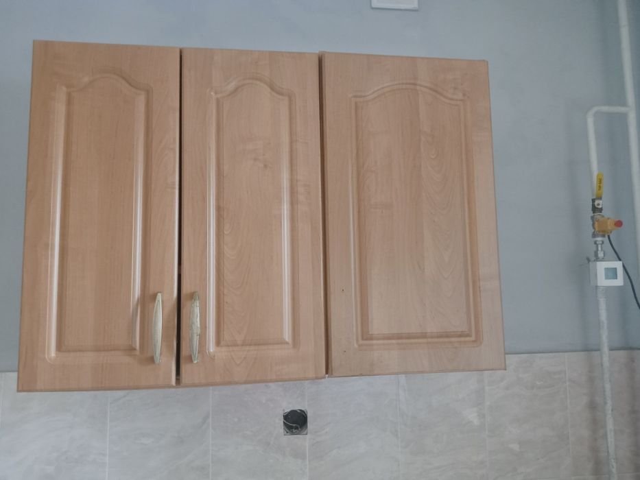 Продам кух мебель  бу