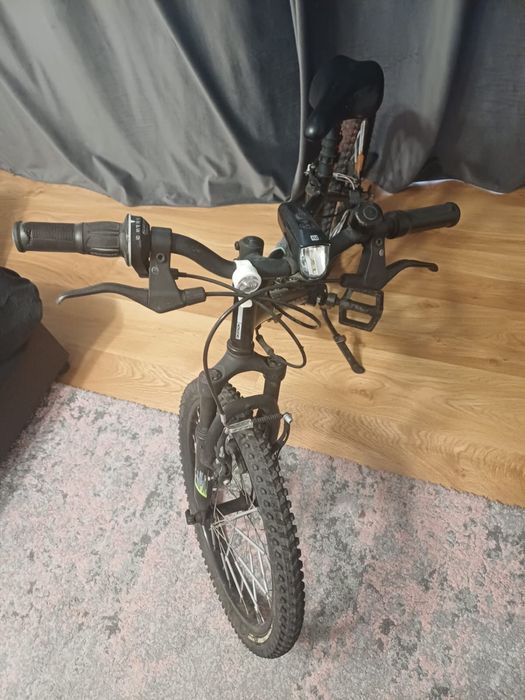 Bicicleta MTB Rockrider pentru copii