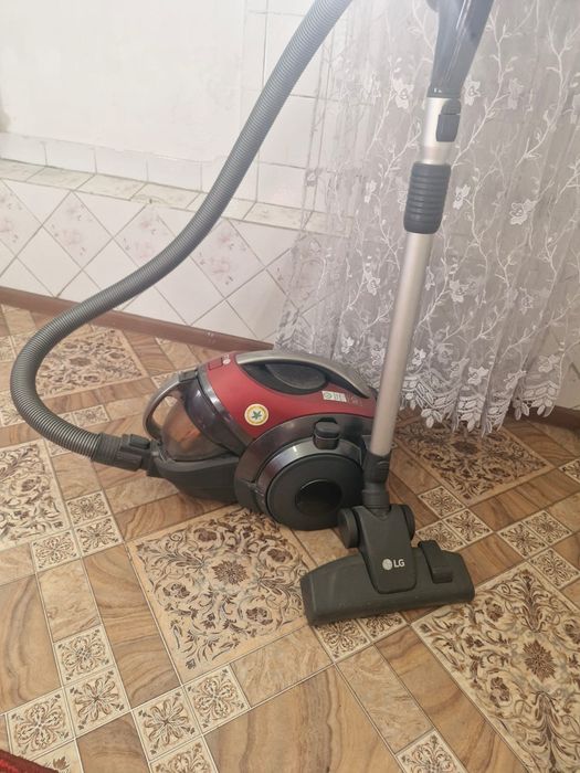 Пылесос на запчасти