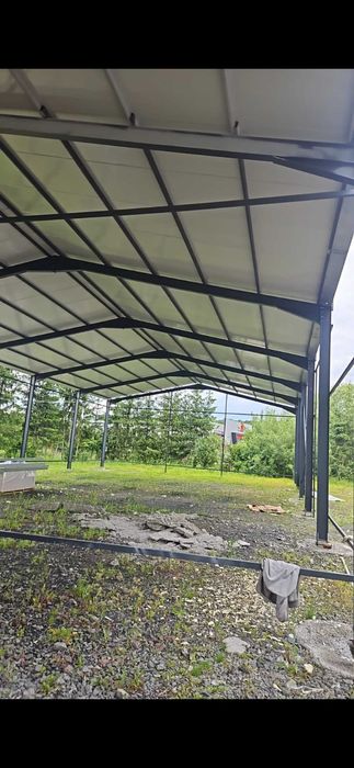 Vand Hală Metalică