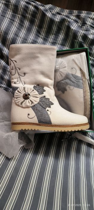 Обувь на девочку 37…38 р