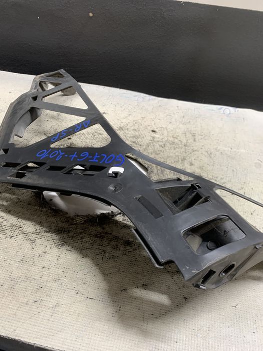 suport dreapta bara spate  volkswagen golf 6 plus  1.6 motorina 2010