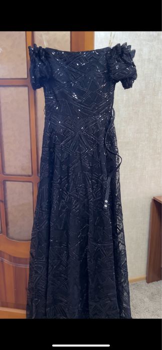 Вечернее платье в люксовом качестве. 40 размер. Производство Турция