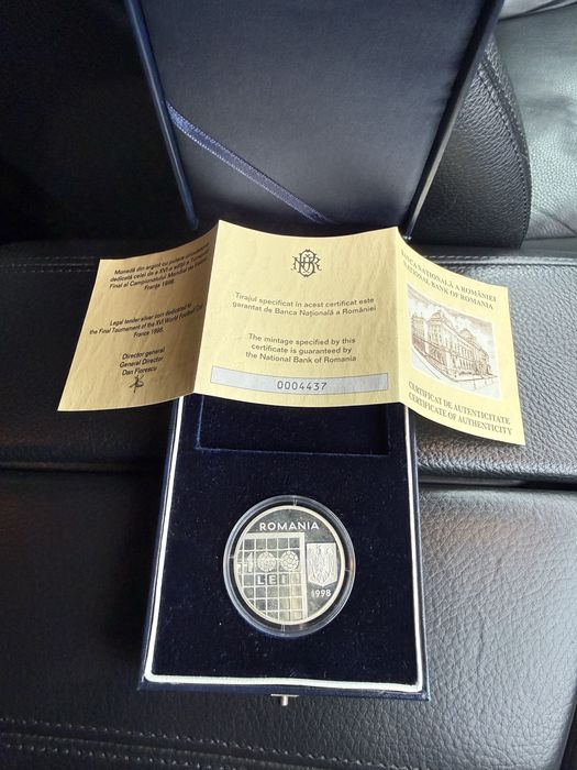 Monedă argint 100 lei 1998 PROOF – Turnul Eiffel în minge de fotbal – tiraj 5000, cu cutie