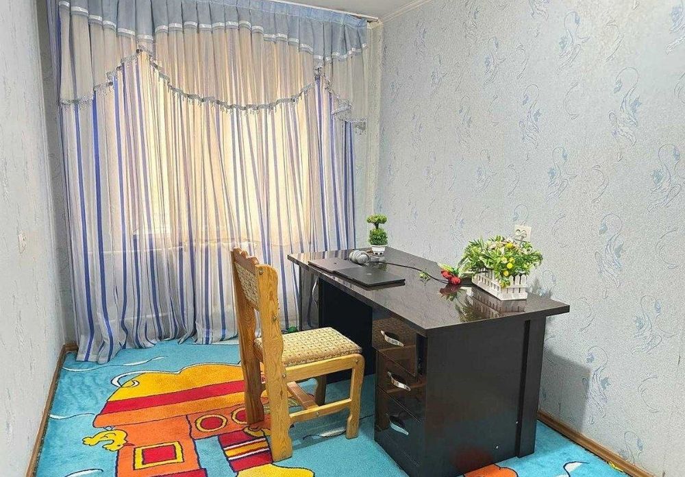 Alpomish ko'chasida 3 xonalik uy sotiladi