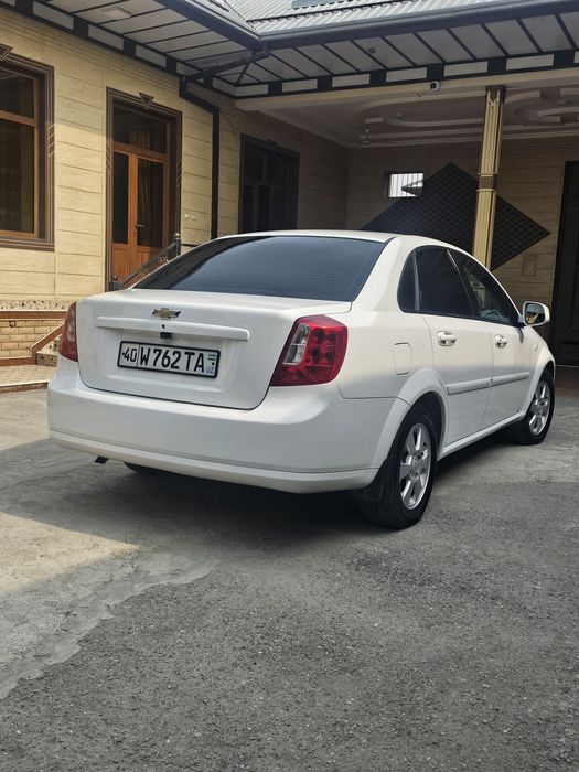 Jentira aftamat yil2020 kraska krelo orqa kapot dexqonda 1 qo'l mingan