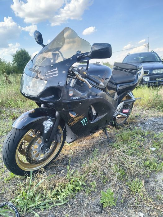 Suzuki GSR-X 600 SRAD (Vând sau schimb)