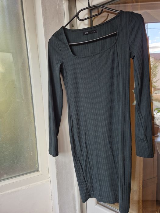 Rochițe mulate roz, verde si negru