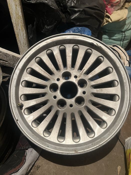 Продам диски р16 33 стиль