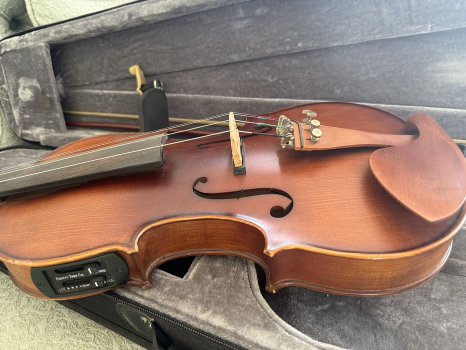 Aкустическая скрипка