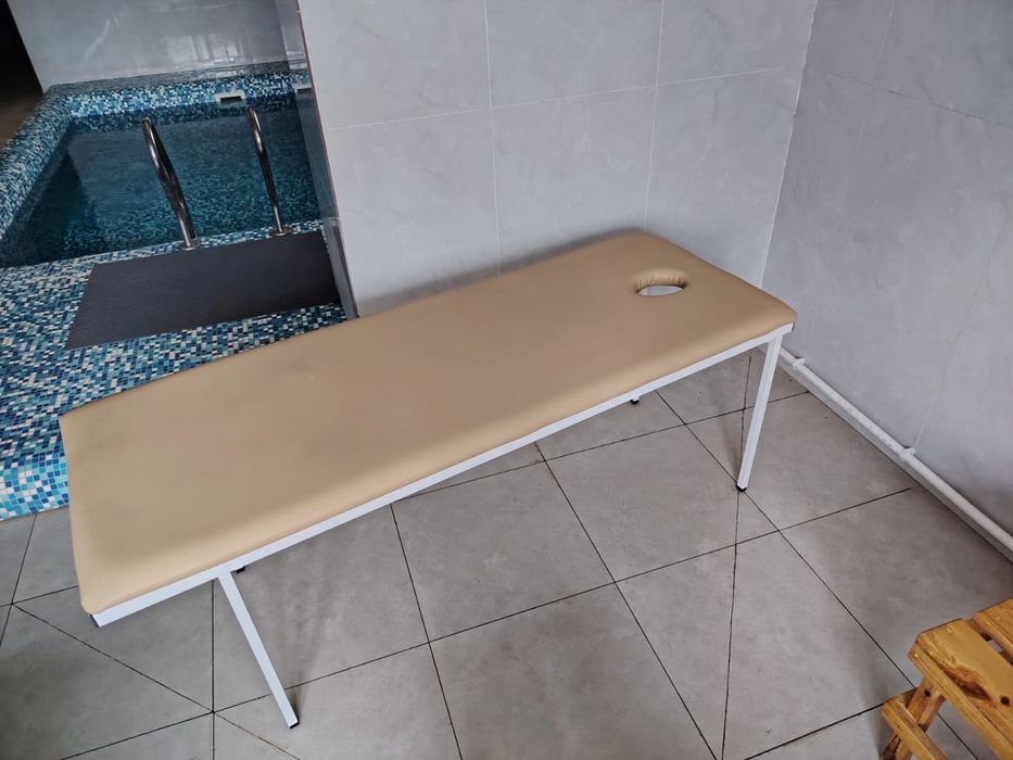 Кушетка для массажа